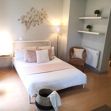 Apartamentos Fucar Мадрид Стая снимка