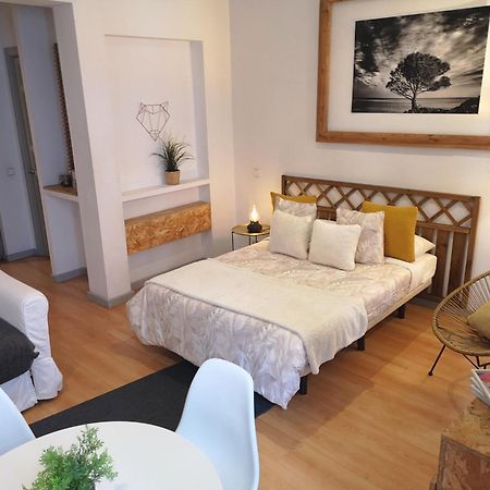 Apartamentos Fucar Мадрид Стая снимка