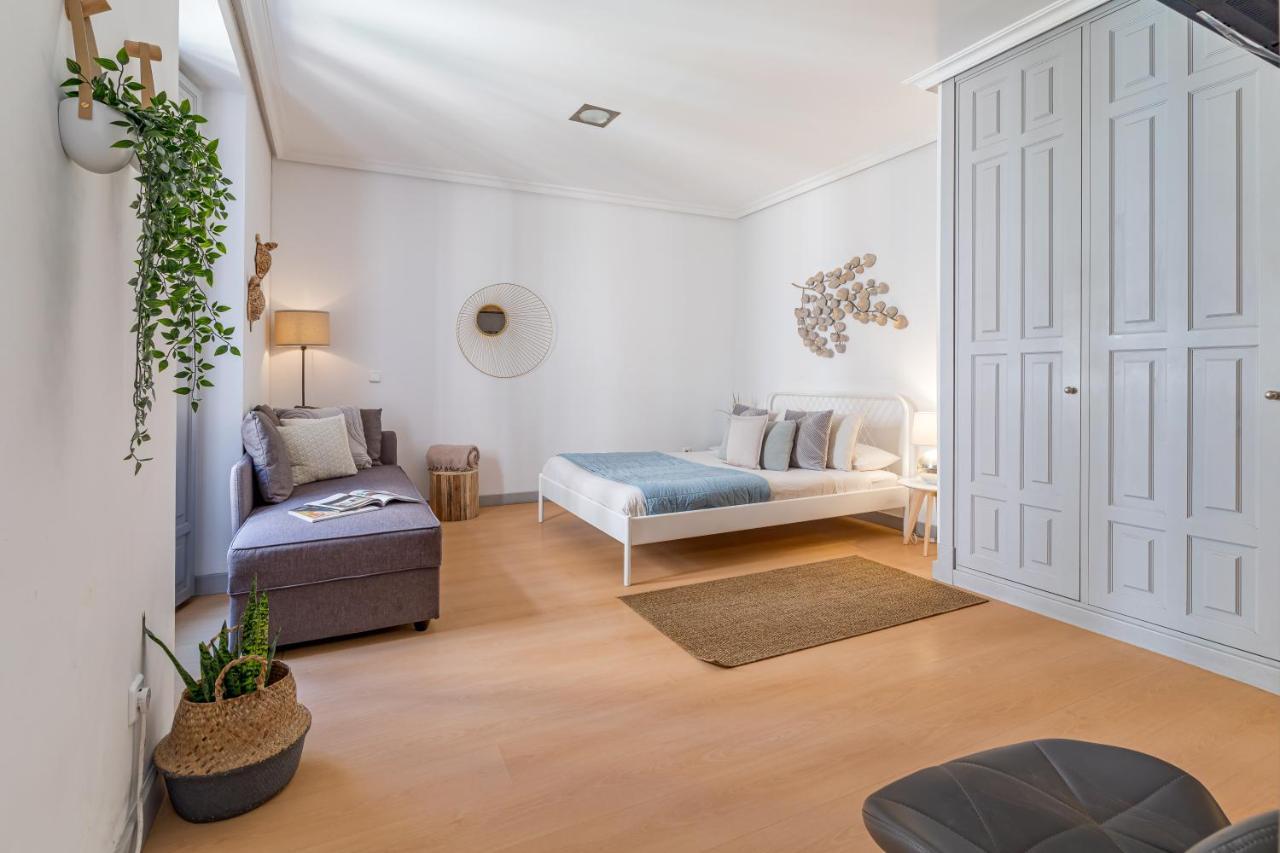 Apartamentos Fucar Мадрид Екстериор снимка