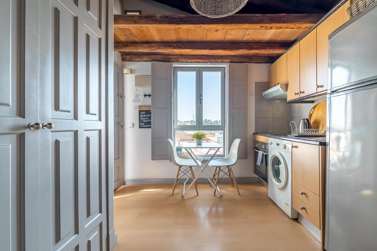 Apartamentos Fucar Мадрид Екстериор снимка