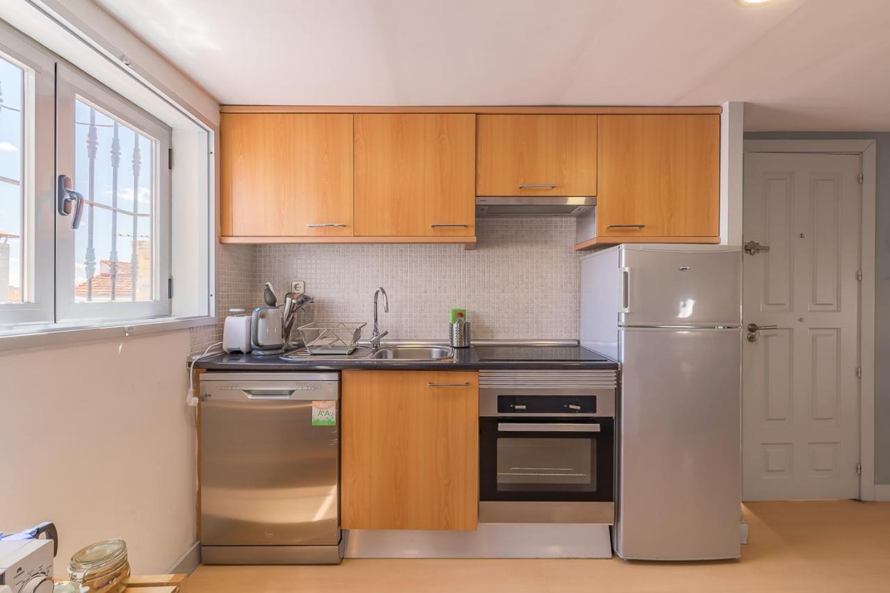 Apartamentos Fucar Мадрид Екстериор снимка