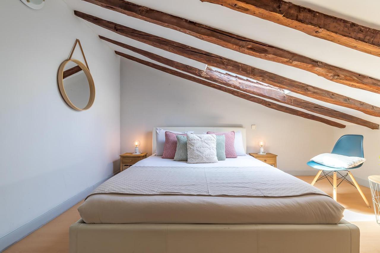 Apartamentos Fucar Мадрид Екстериор снимка