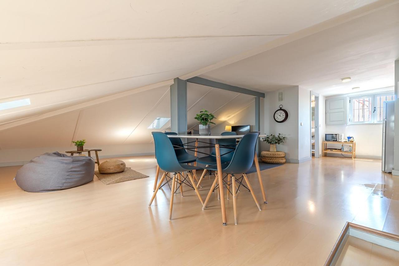 Apartamentos Fucar Мадрид Екстериор снимка