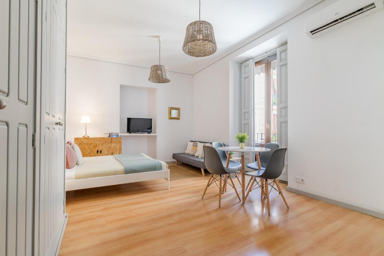 Apartamentos Fucar Мадрид Екстериор снимка